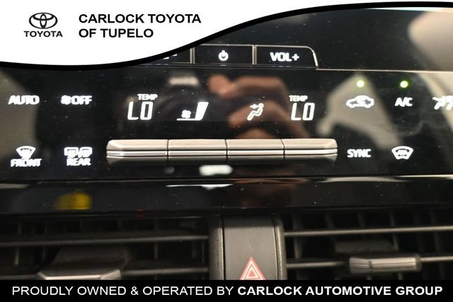 Used 2025 Toyota bZ4X FWD image 12