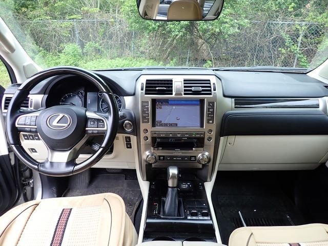 Used 2021 Lexus GX 460 Premium AWD/4WD image 12