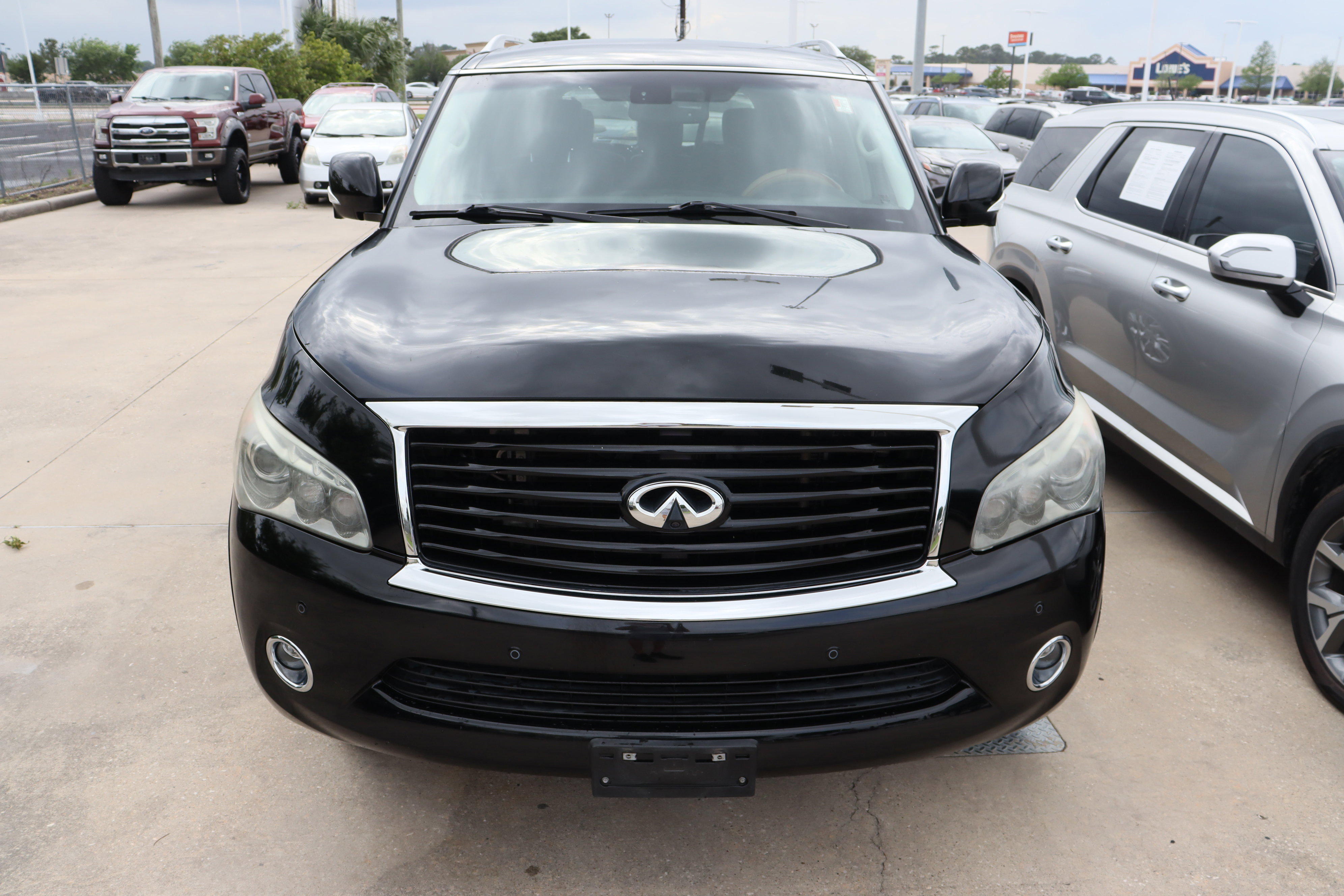 Used 2014 INFINITI QX80 2WD w/ Theater Package image 4