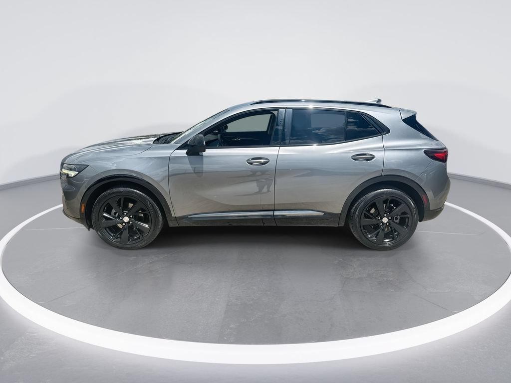 Used 2021 Buick Envision Essence w/ Sport Touring Package FWD image 5