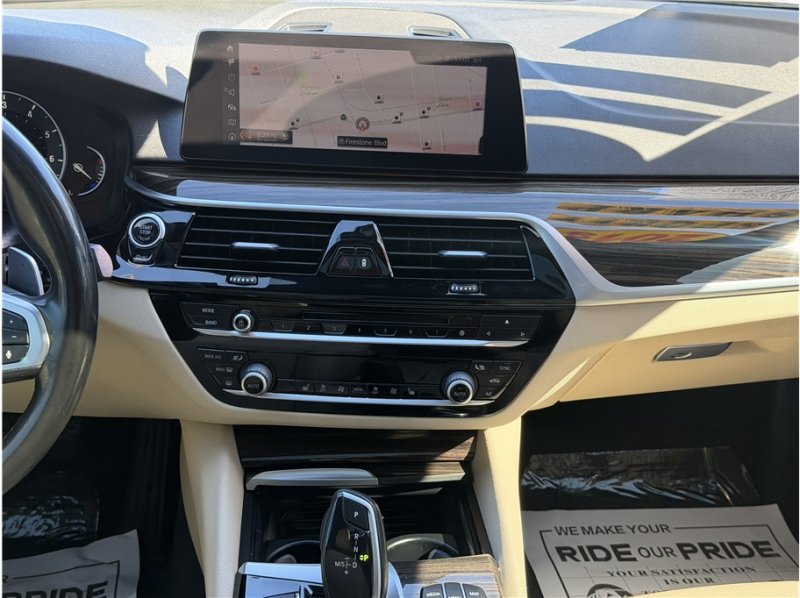 Used 2019 BMW 540i RWD image 41