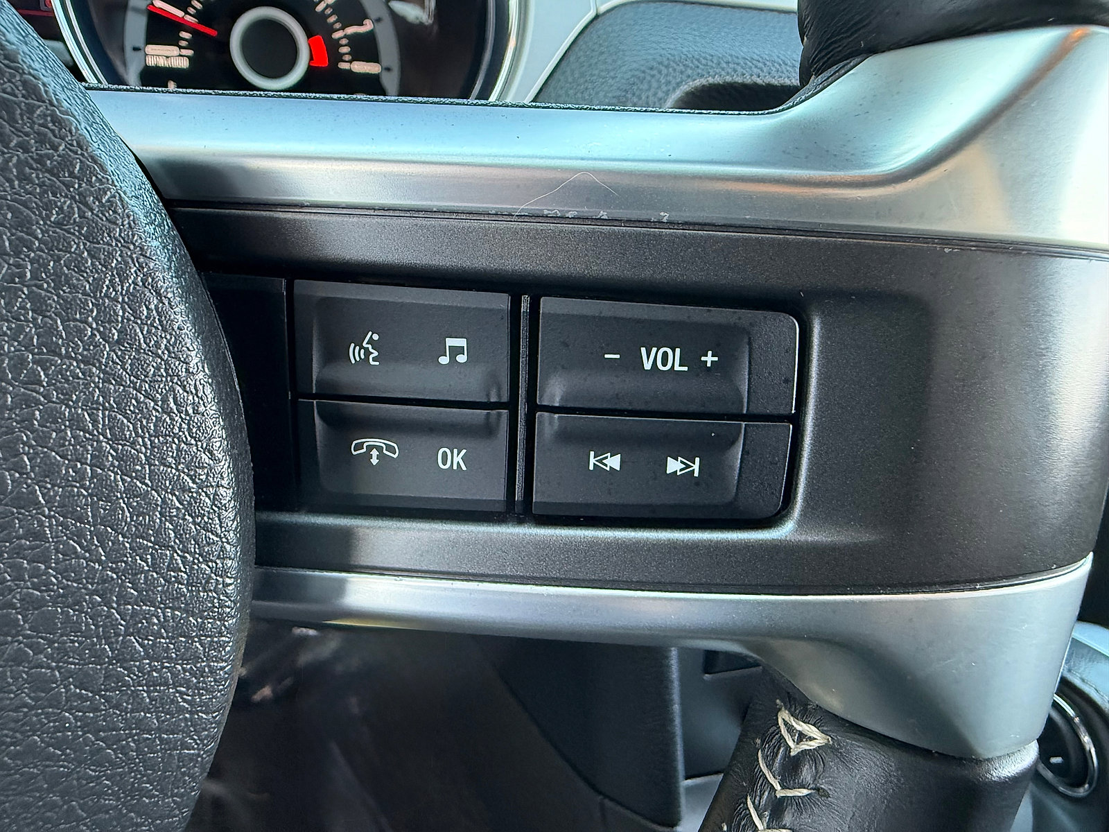 Used 2013 Ford Mustang GT Premium w/ Brembo Brake Pkg image 42