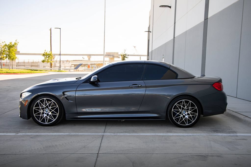 Used 2016 BMW M4 Convertible RWD image 15