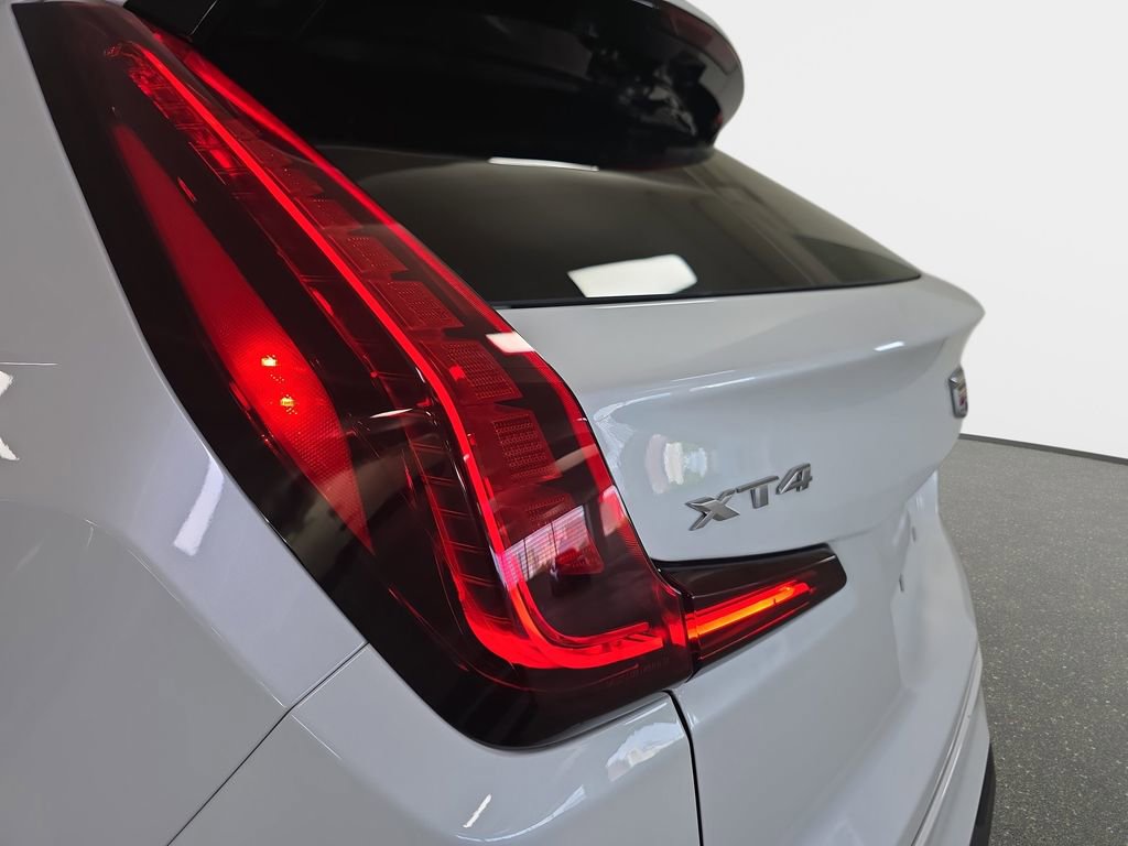 Used 2025 Cadillac XT4 Premium Luxury w/ Technology Package image 33