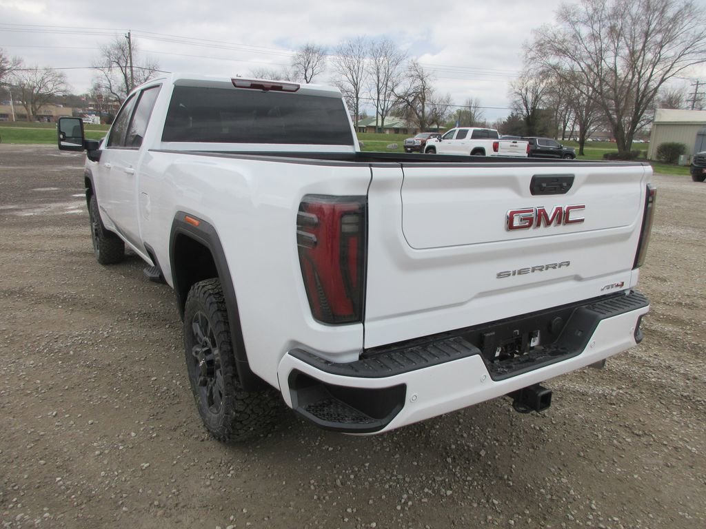 New 2026 GMC Sierra 3500 AT4 AWD/4WD image 9