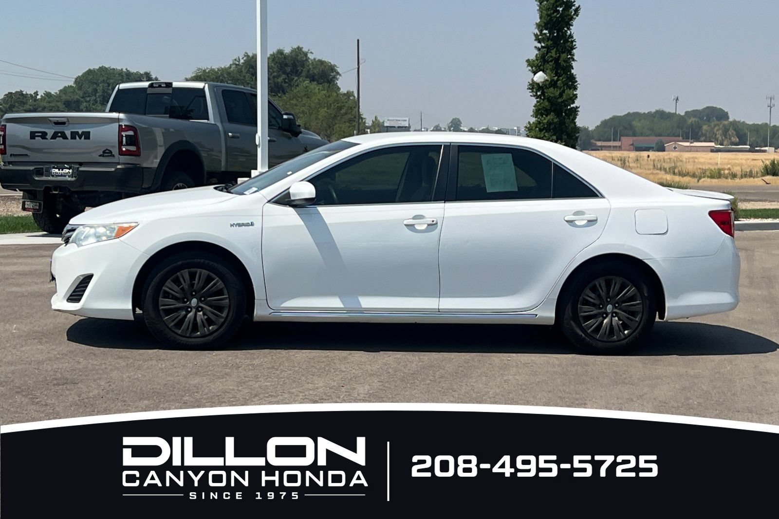 Used 2014 Toyota Camry LE FWD image 7