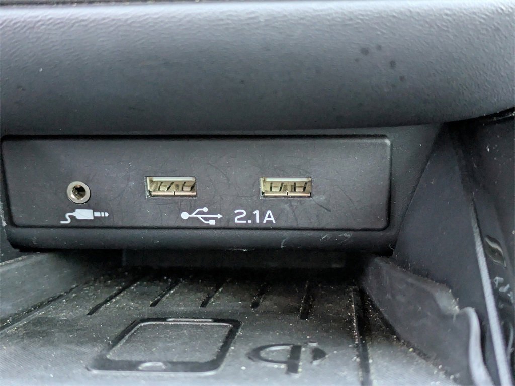 Used 2020 Subaru Outback Limited w/ Popular Package #2 image 20