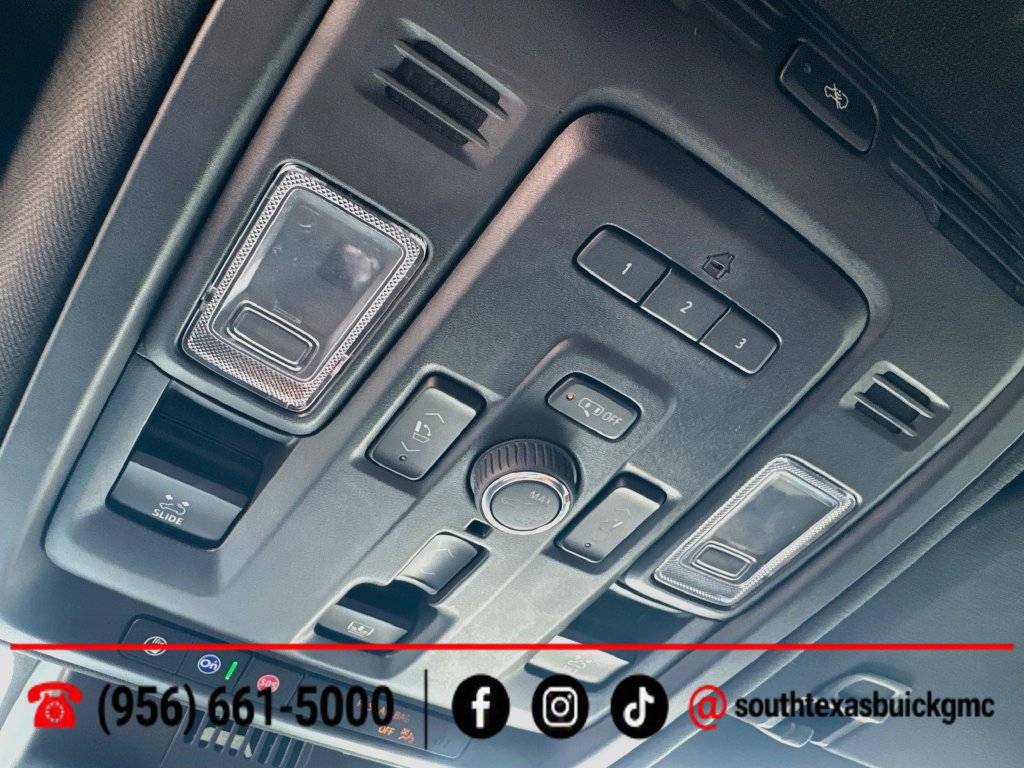 Used 2024 GMC Yukon Denali Ultimate AWD/4WD image 21