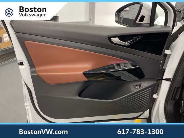 Used 2021 Volkswagen ID.4 Pro S image 27