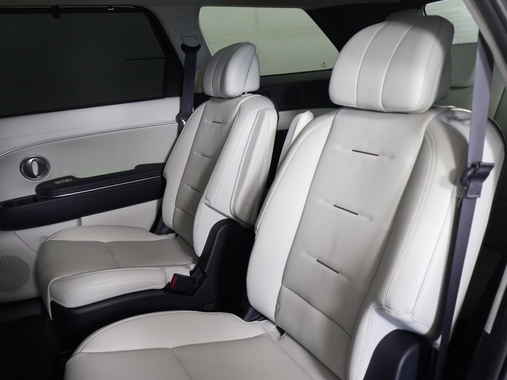 Certified 2026 Hyundai Palisade Calligraphy AWD/4WD image 36