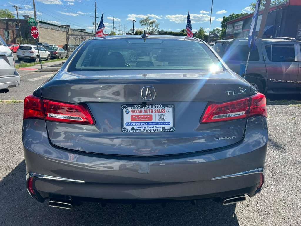 Used 2018 Acura TLX V6 SH-AWD image 9