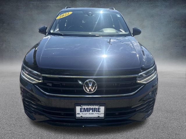 Used 2022 Volkswagen Tiguan SE R-Line image 12