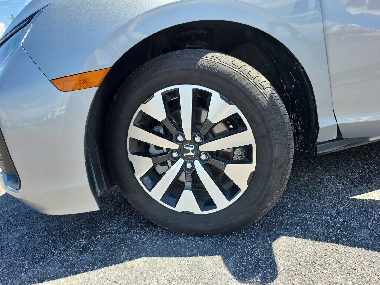 Used 2025 Honda Odyssey EX-L image 29