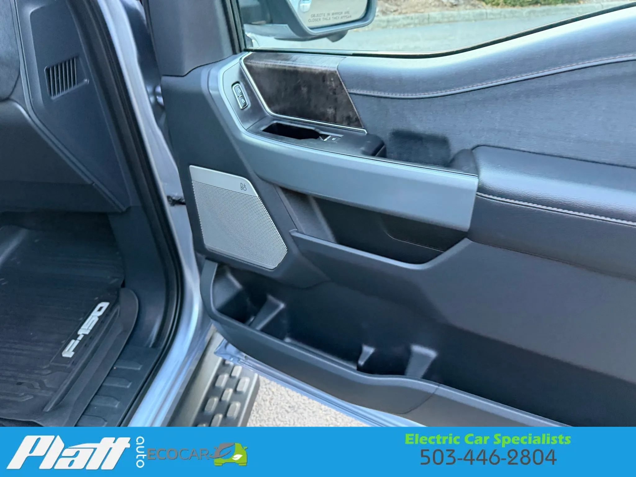 Used 2022 Ford F150 Lightning Lariat AWD/4WD image 43