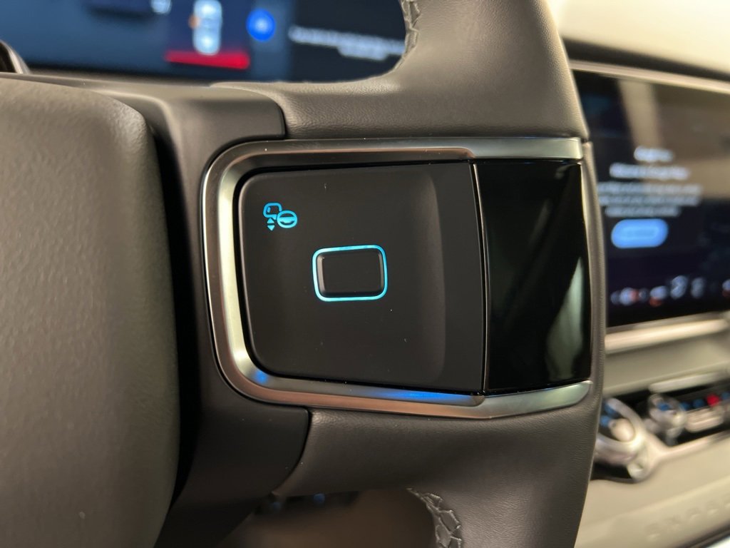 New 2025 Ford Expedition Active image 20