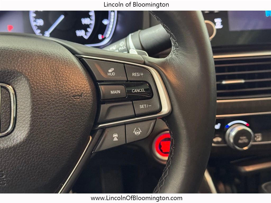 Used 2018 Honda Accord Touring image 22