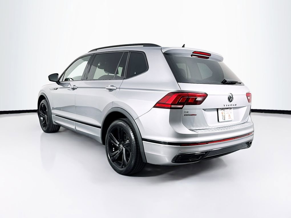 Used 2024 Volkswagen Tiguan SE R-Line image 7