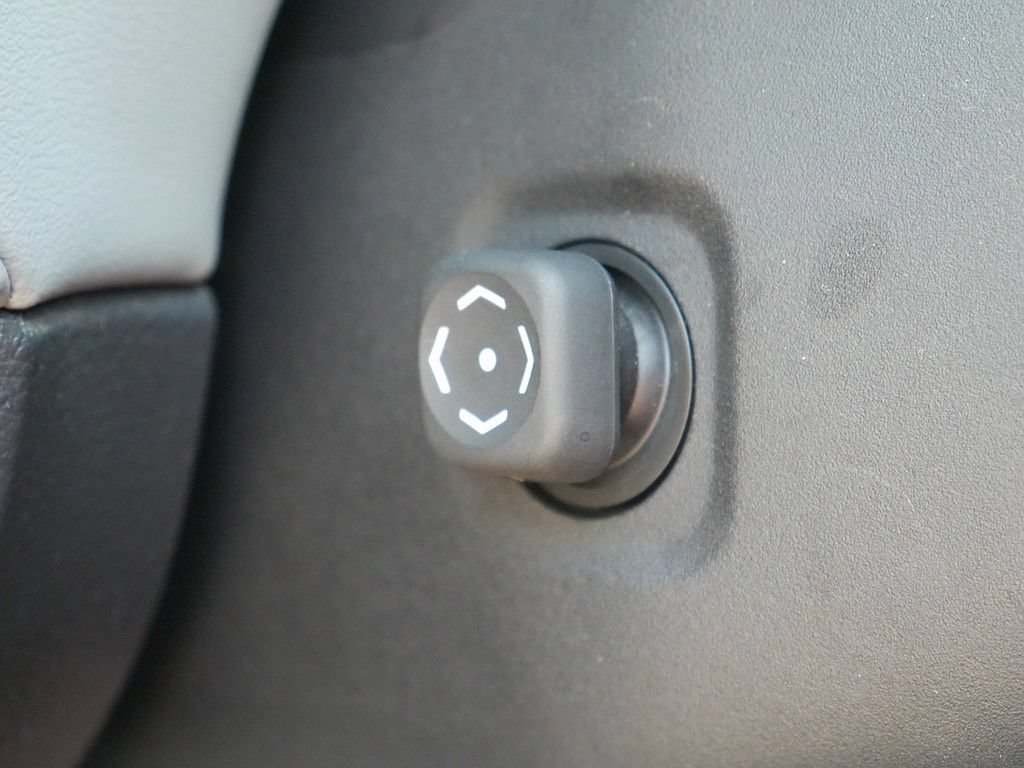 Used 2021 Toyota Avalon Limited w/ Advanced Safety Package FWD image 29