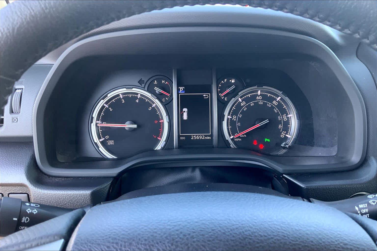 Used 2022 Toyota 4Runner Limited AWD/4WD image 26