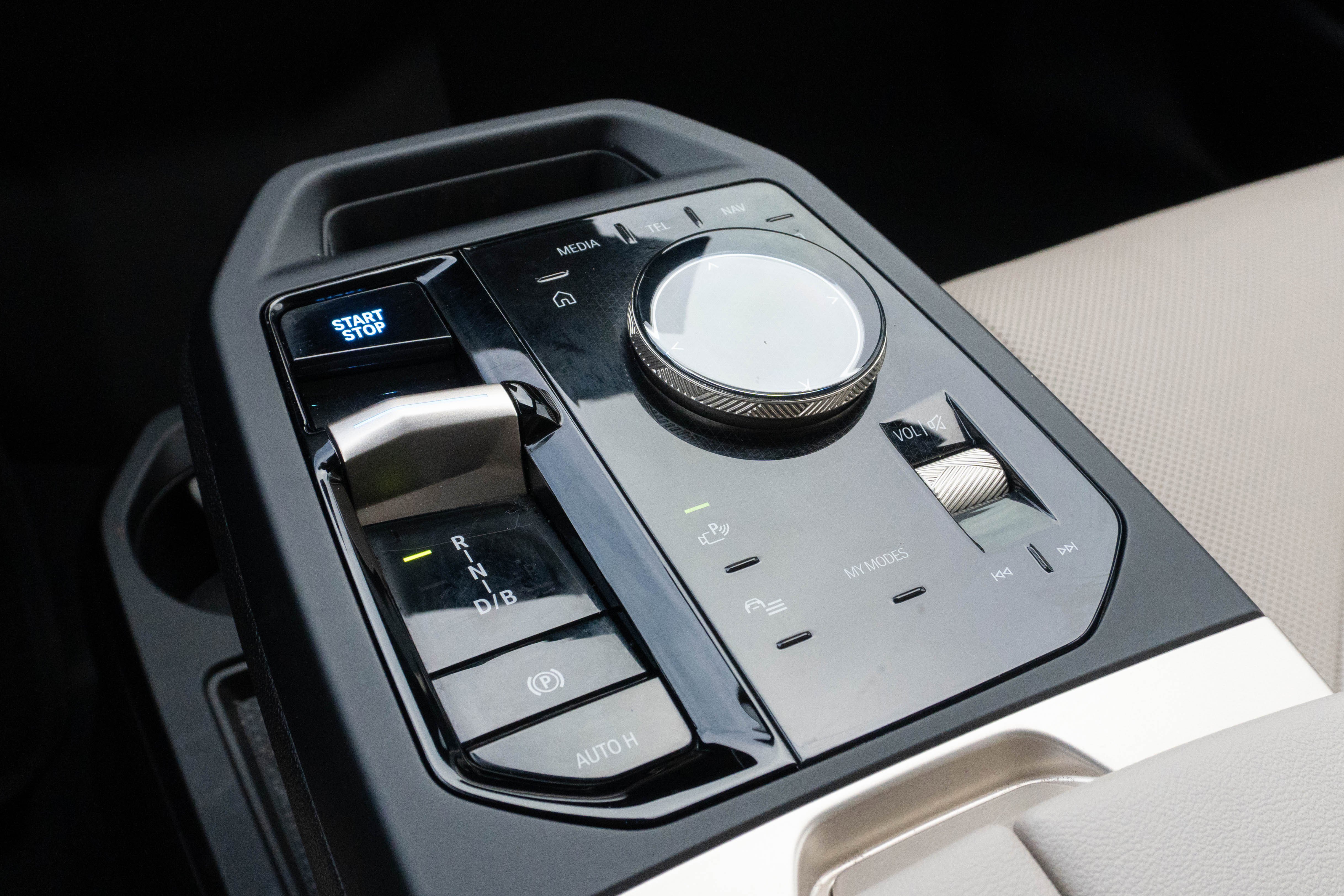 Certified 2024 BMW iX xDrive50 w/ Sport Package image 24