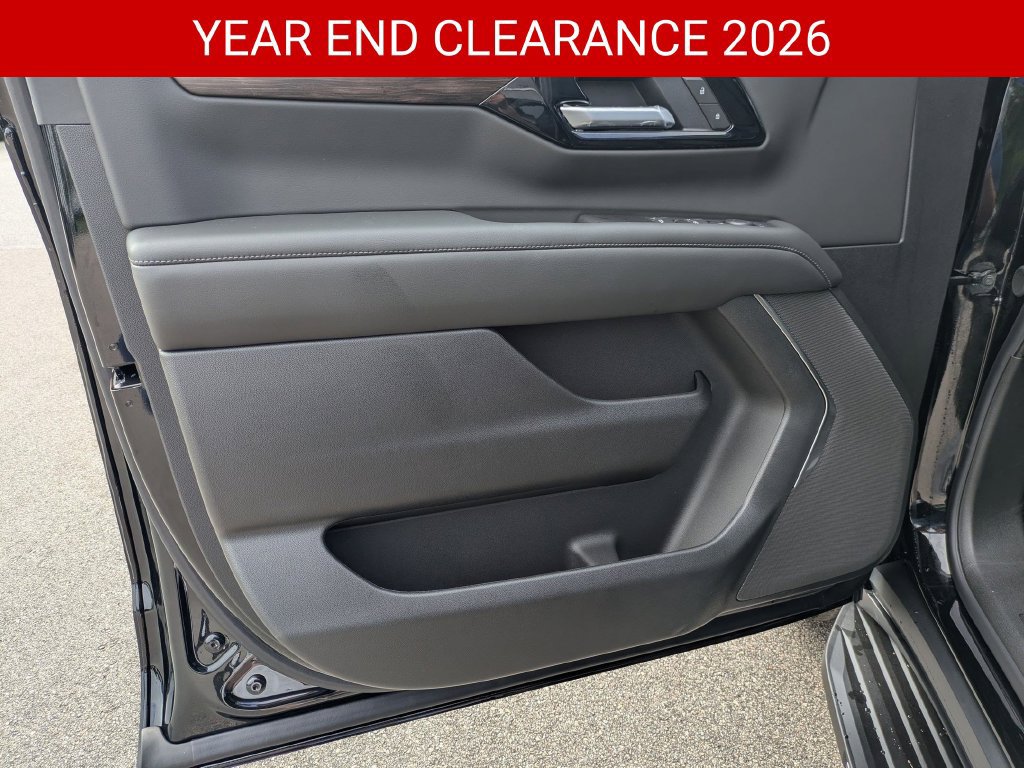 New 2026 Chevrolet Suburban LS w/ Max Trailering Package AWD/4WD image 9