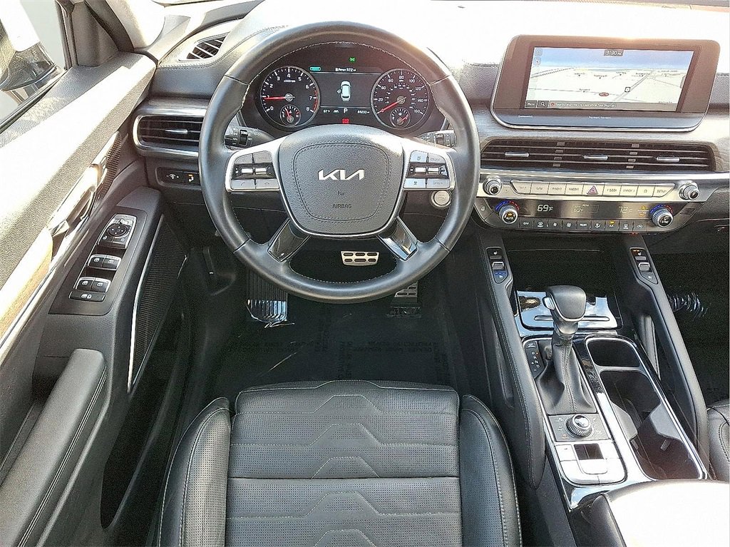 Used 2022 Kia Telluride SX w/ SX Prestige Package image 12