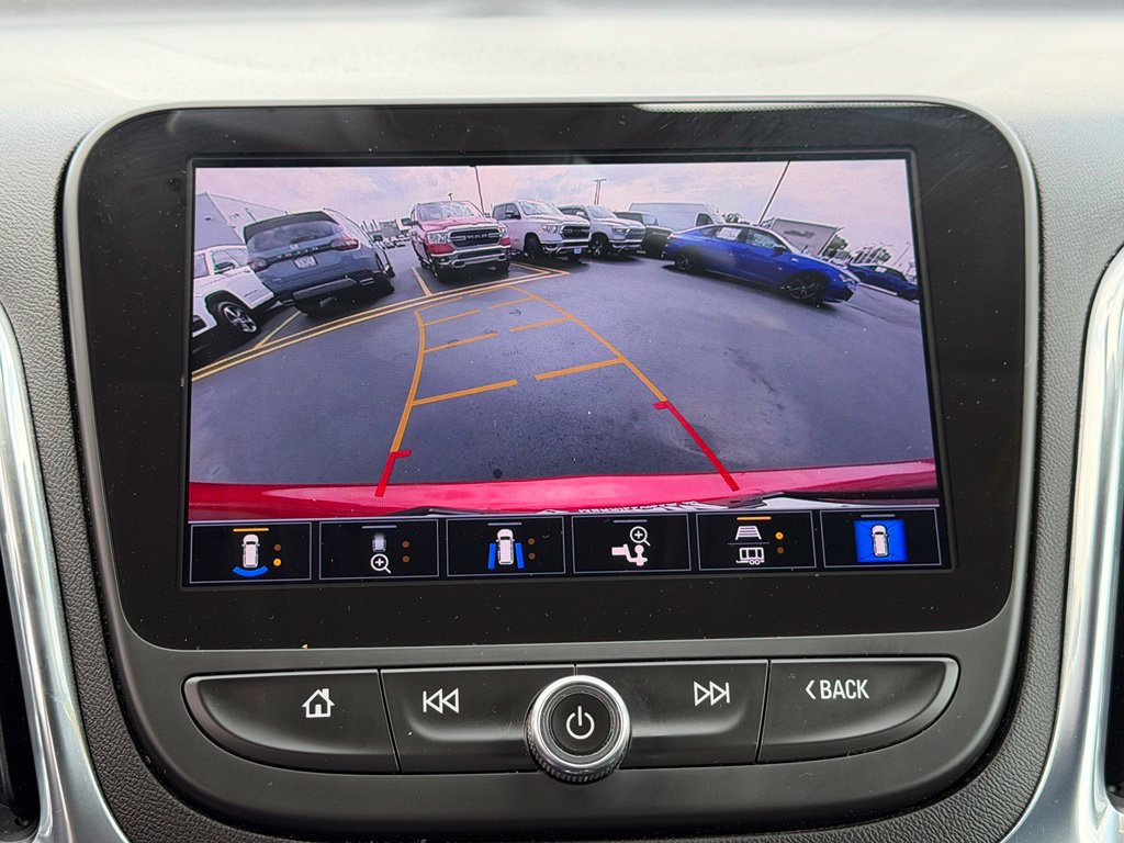 Used 2023 Chevrolet Equinox LT FWD image 32