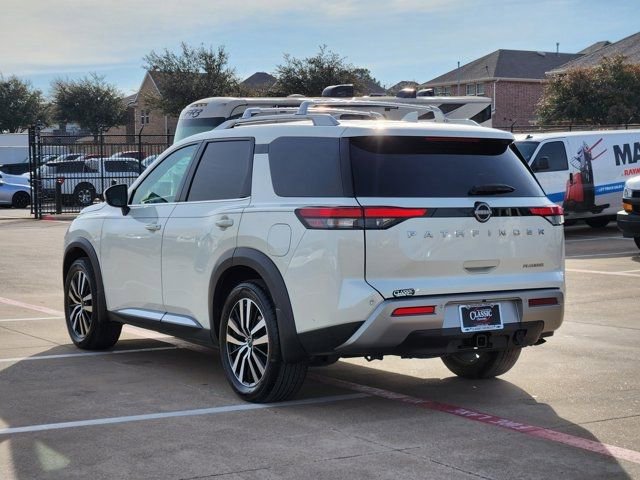 Used 2024 Nissan Pathfinder Platinum w/ Cargo Package video 3
