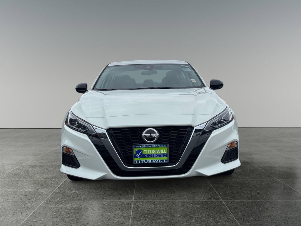 Used 2021 Nissan Altima 2.5 SR image 2