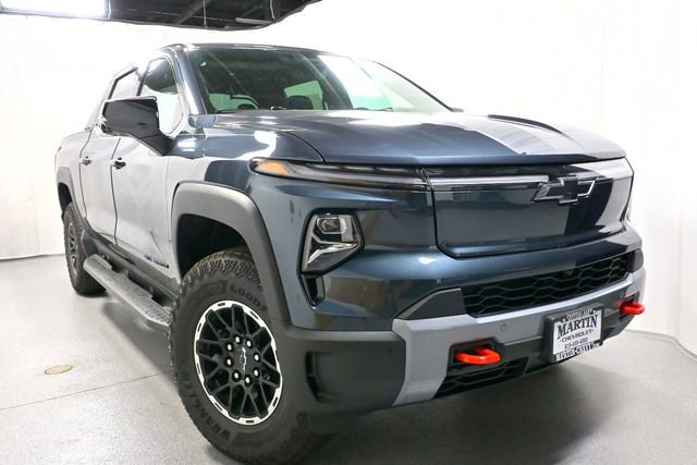 New 2026 Chevrolet Silverado EV Trail Boss w/ Premium Package image 2
