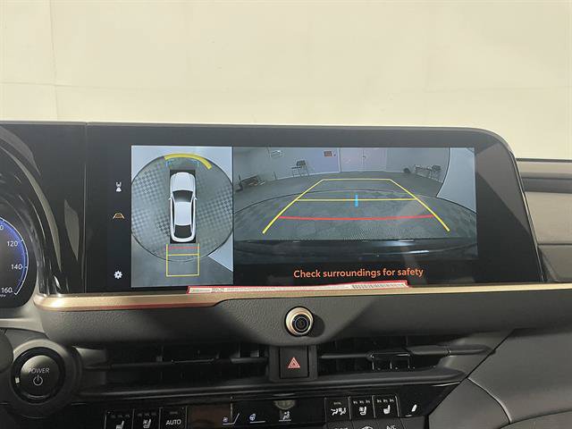 New 2026 Toyota Crown Platinum AWD/4WD image 18