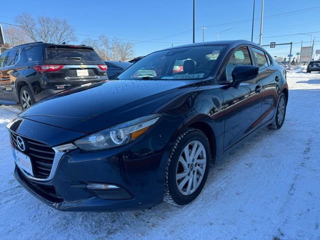 Used 2018 MAZDA MAZDA3 Touring FWD image 3