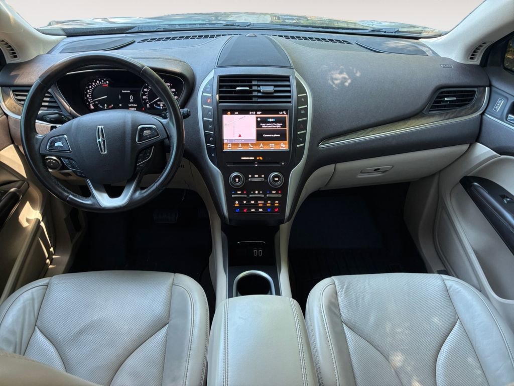 Used 2019 Lincoln MKC Reserve w/ MKC Technology Package FWD image 10