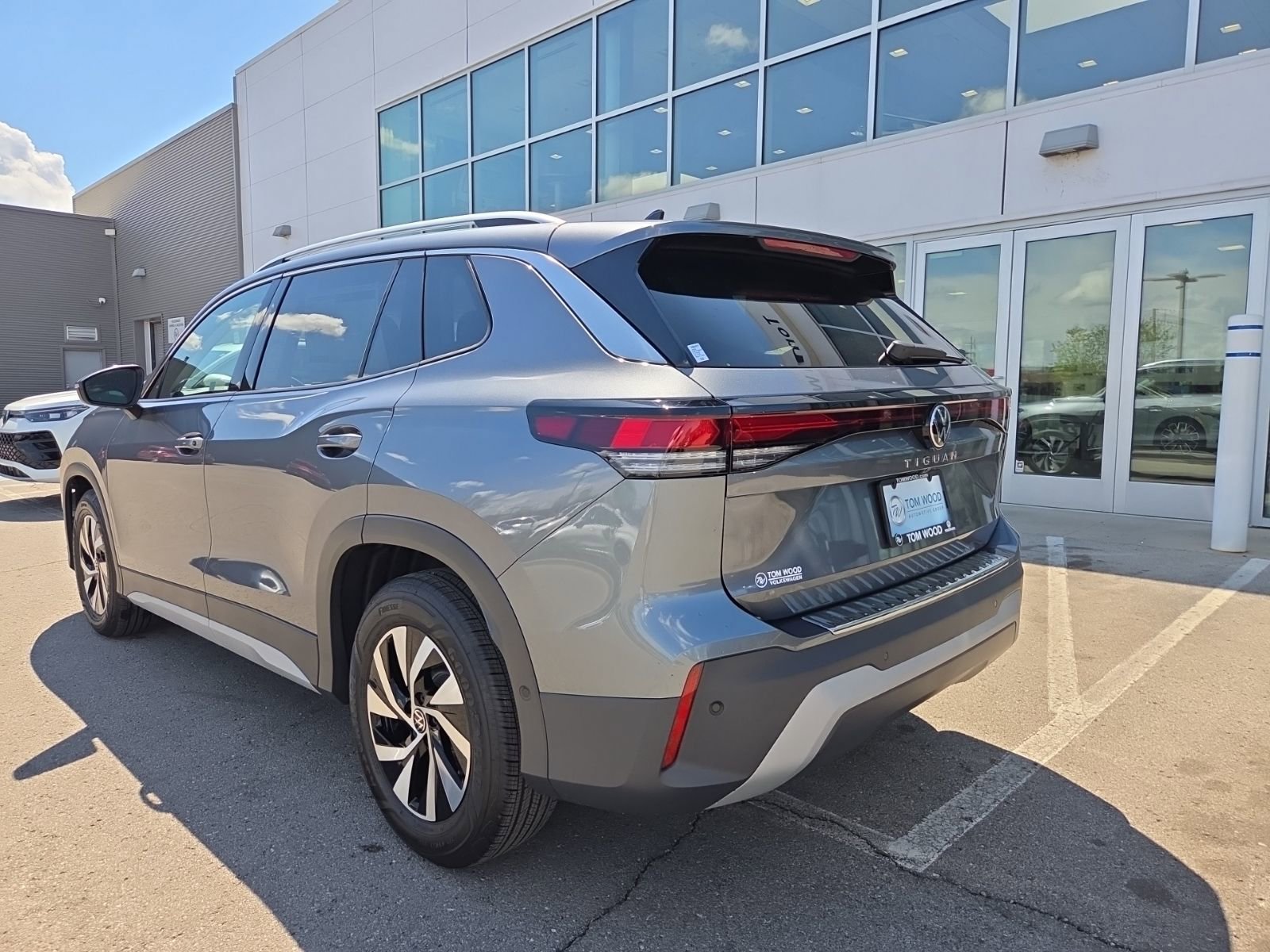 New 2026 Volkswagen Tiguan S FWD image 9