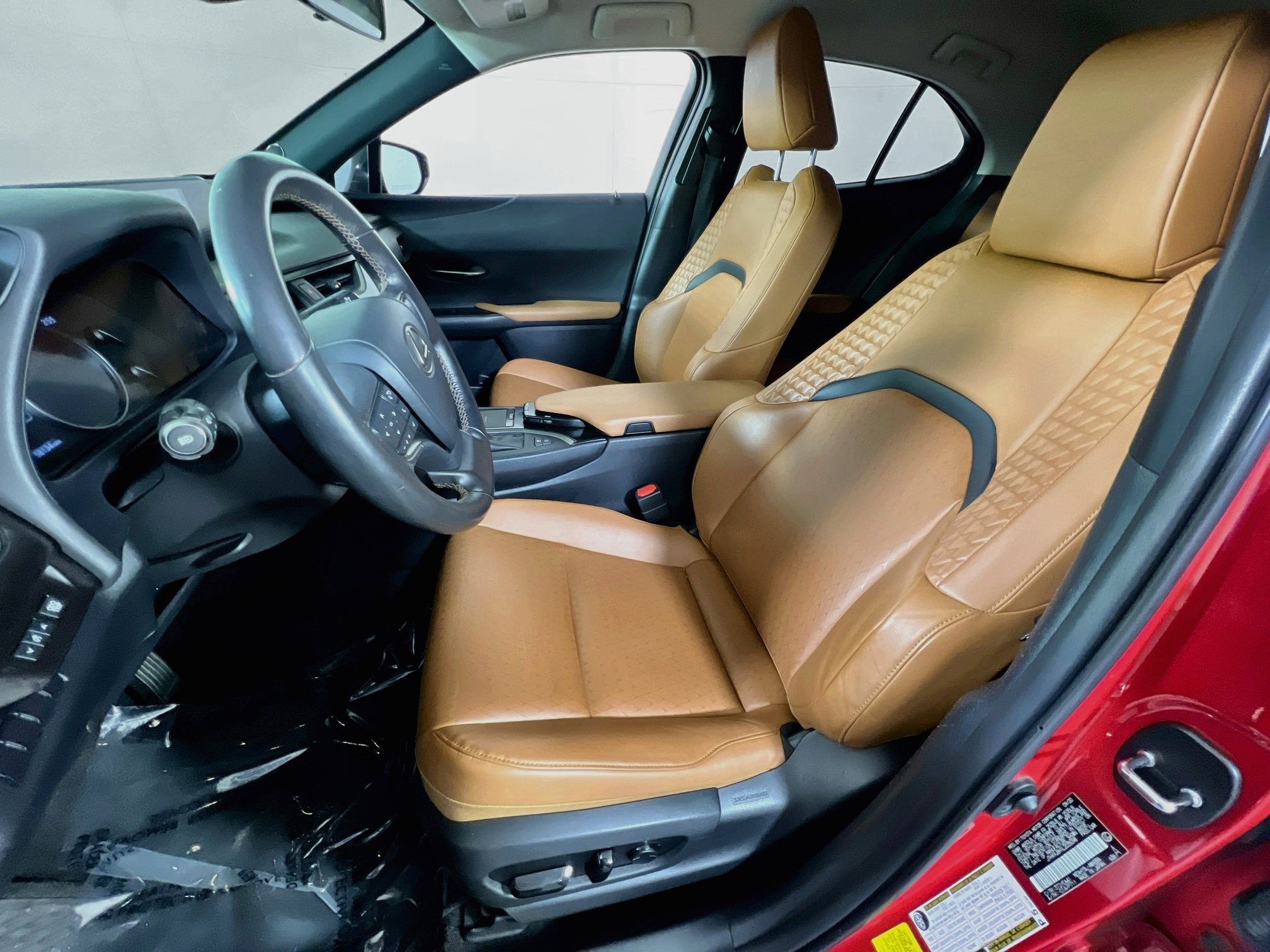 Used 2020 Lexus UX 250h w/ Accessory Package 2 AWD/4WD image 19