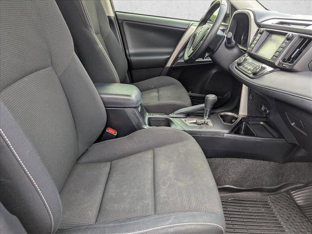 Used 2018 Toyota RAV4 XLE FWD image 28