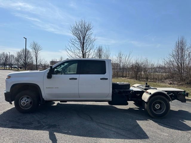Used 2022 Chevrolet Silverado 3500 W/T w/ WT Convenience Package image 3
