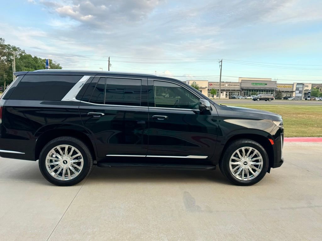 Used 2021 Cadillac Escalade Premium Luxury RWD image 6