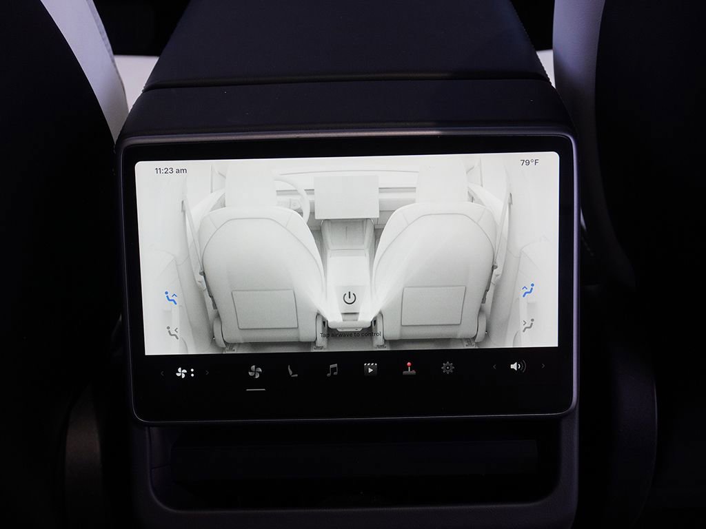Used 2026 Tesla Model Y Long Range AWD/4WD image 51