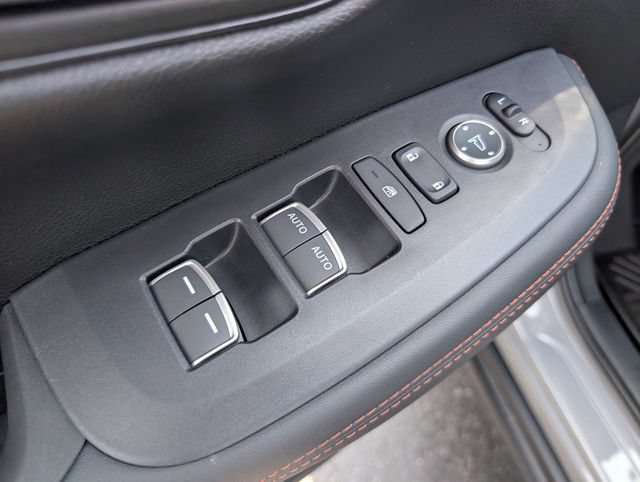 Used 2025 Honda HR-V Sport image 15