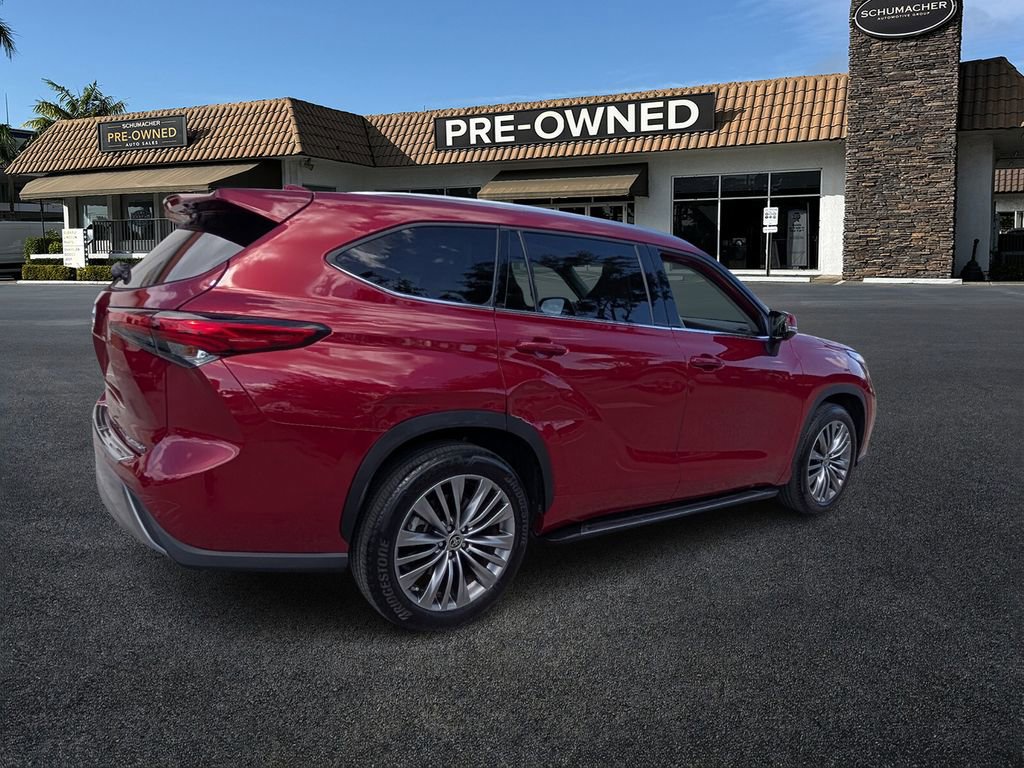 Used 2021 Toyota Highlander Platinum image 7