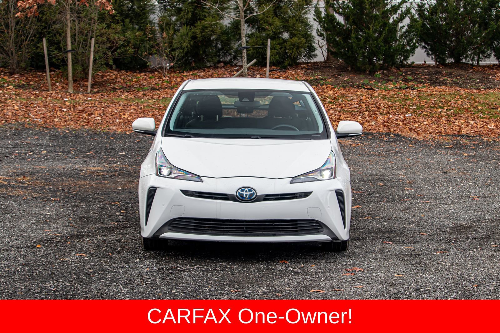 Used 2022 Toyota Prius LE image 2