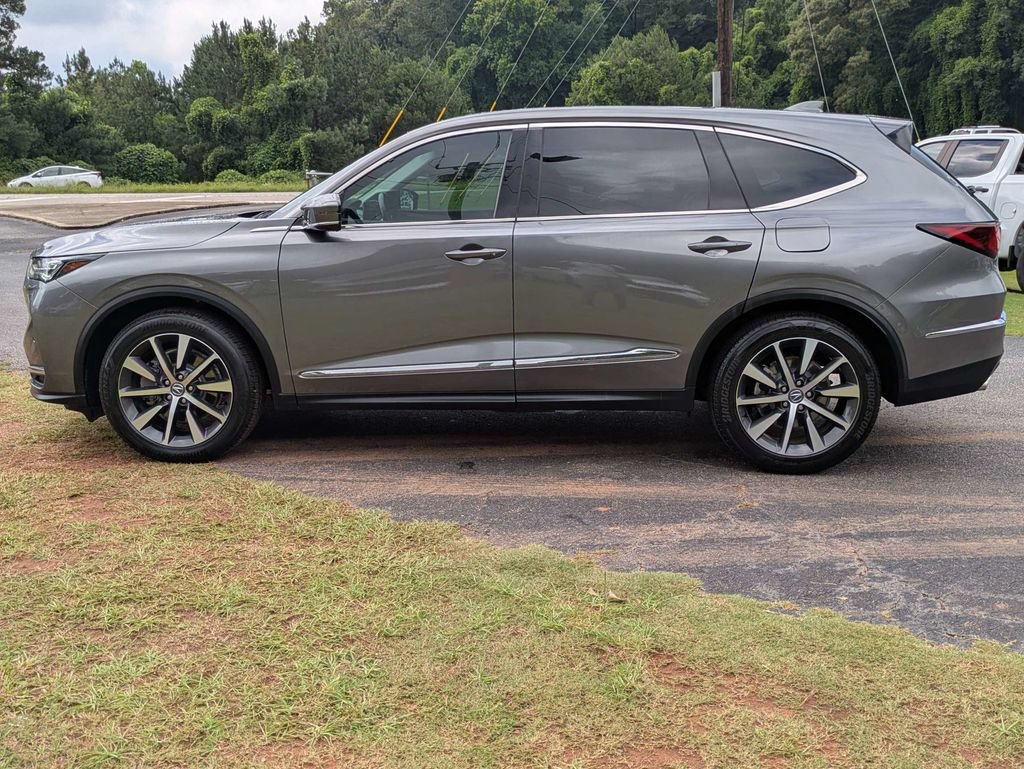 Used 2025 Acura MDX FWD w/ Technology Package image 3