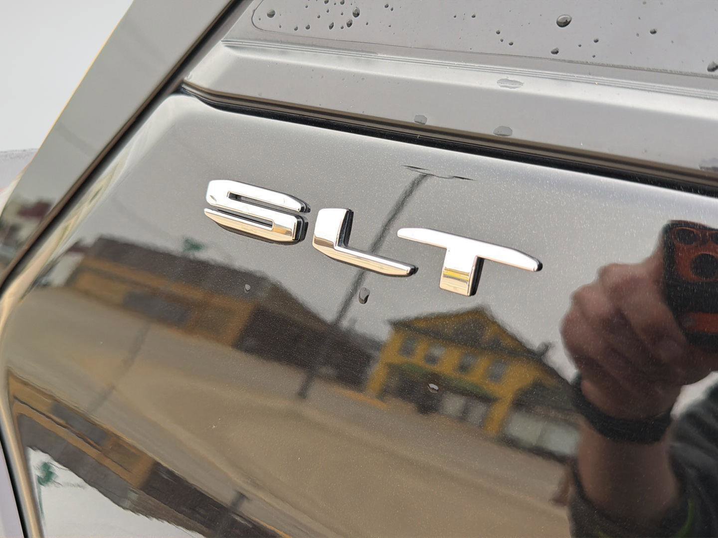 Used 2022 GMC Terrain SLT image 37