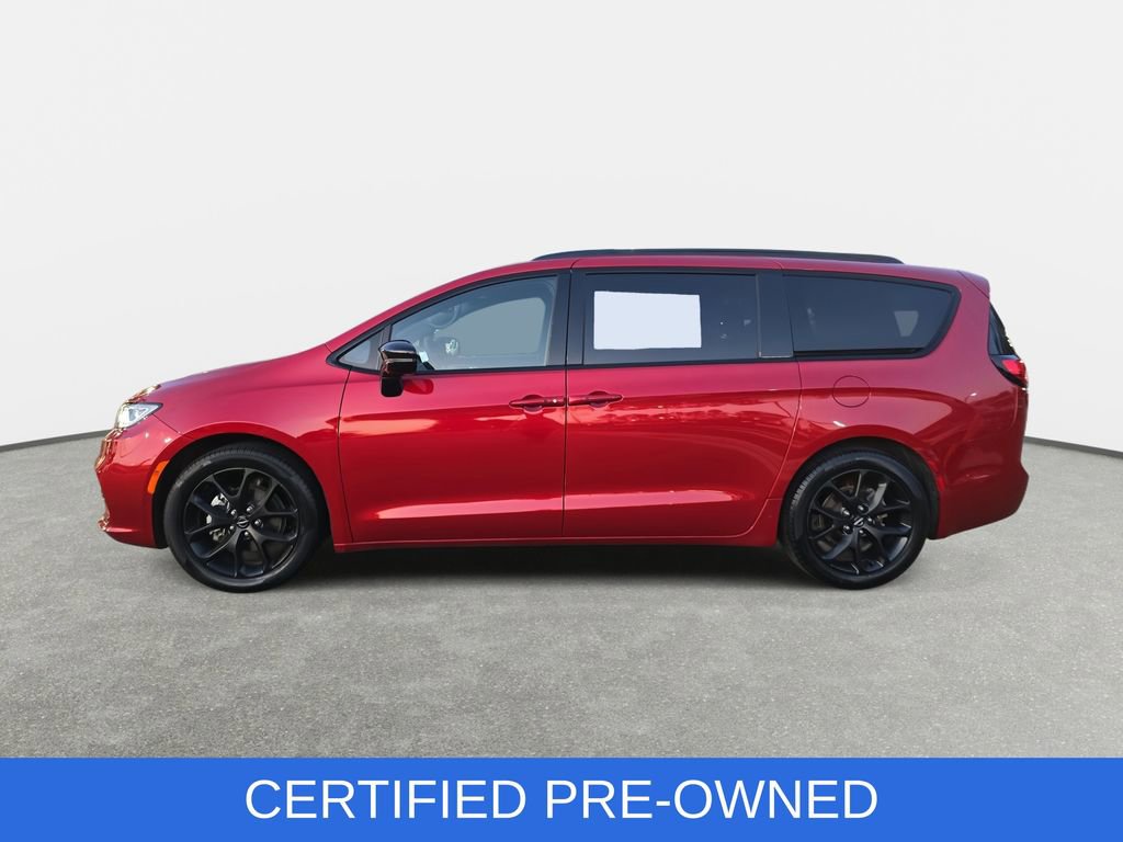Used 2025 Chrysler Pacifica Limited FWD image 8