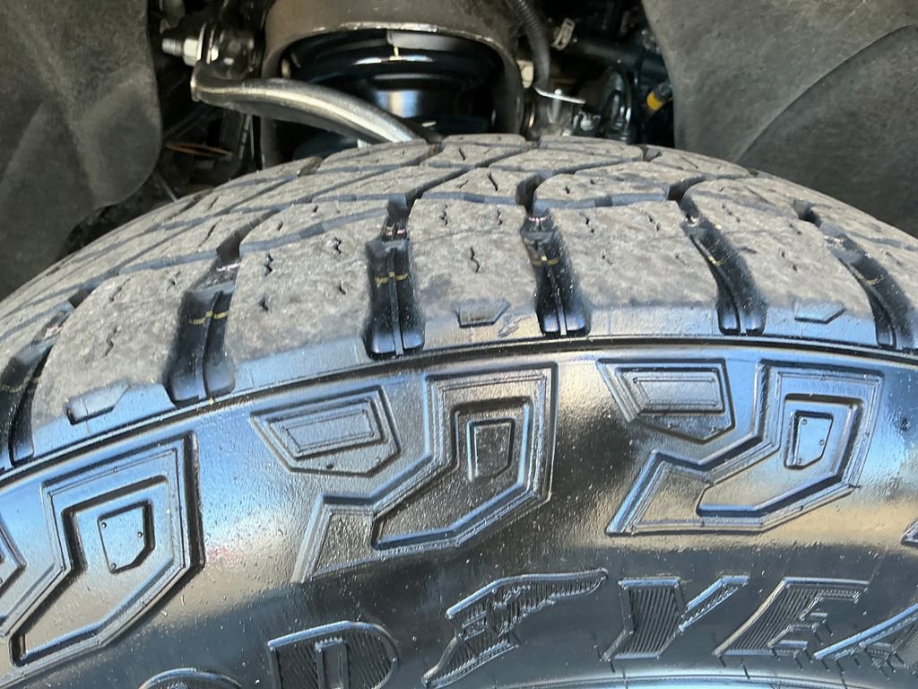 Used 2023 GMC Sierra 1500 AT4 w/ AT4 Preferred Package image 33