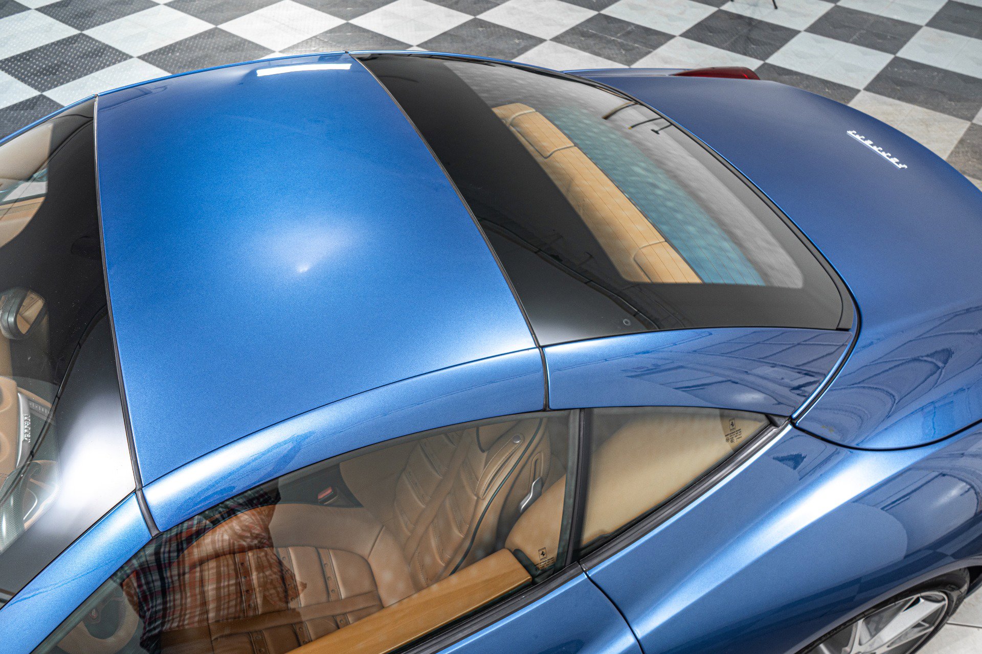 Used 2010 Ferrari California image 40