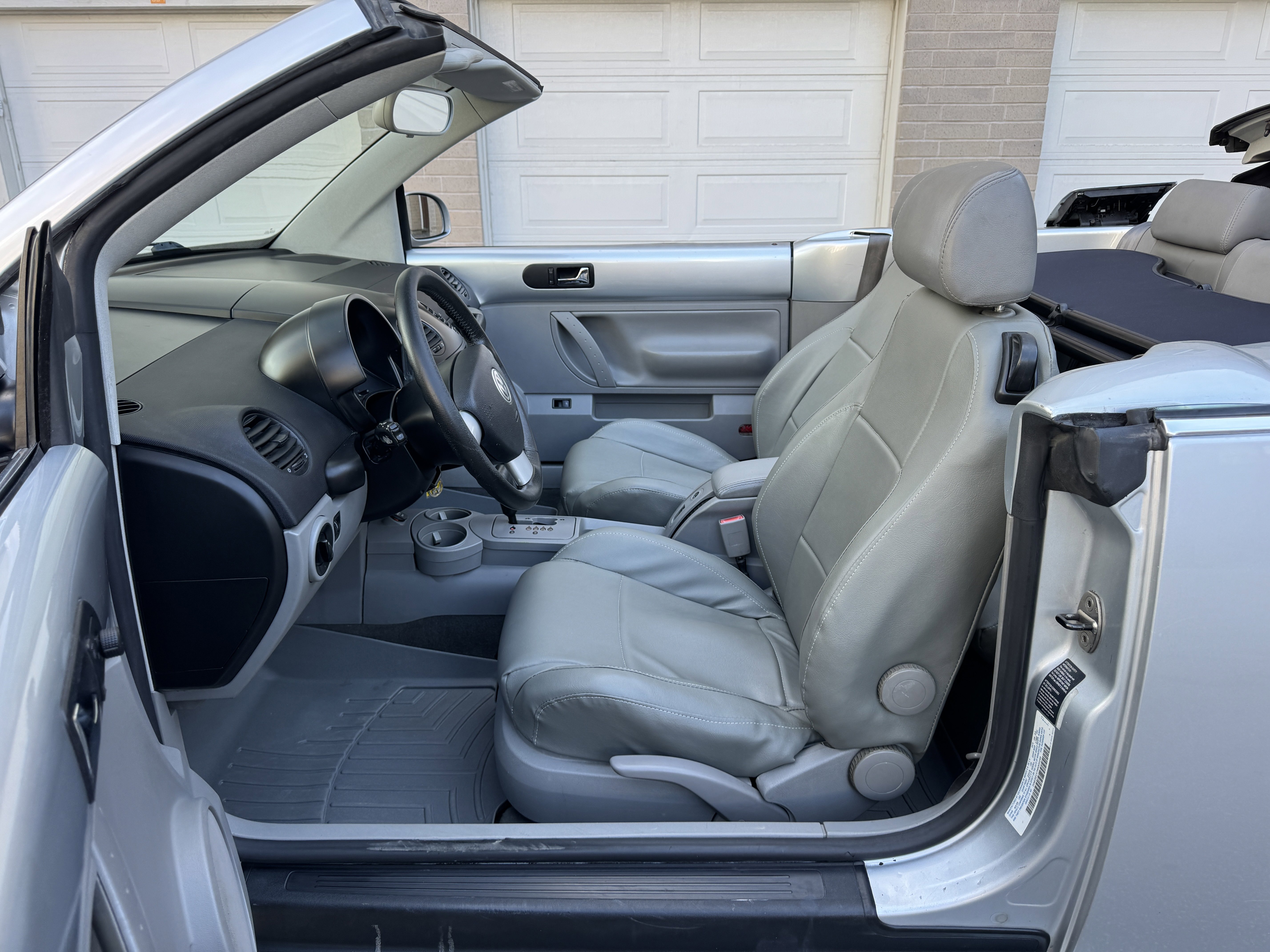 Used 2004 Volkswagen Beetle GLS image 19