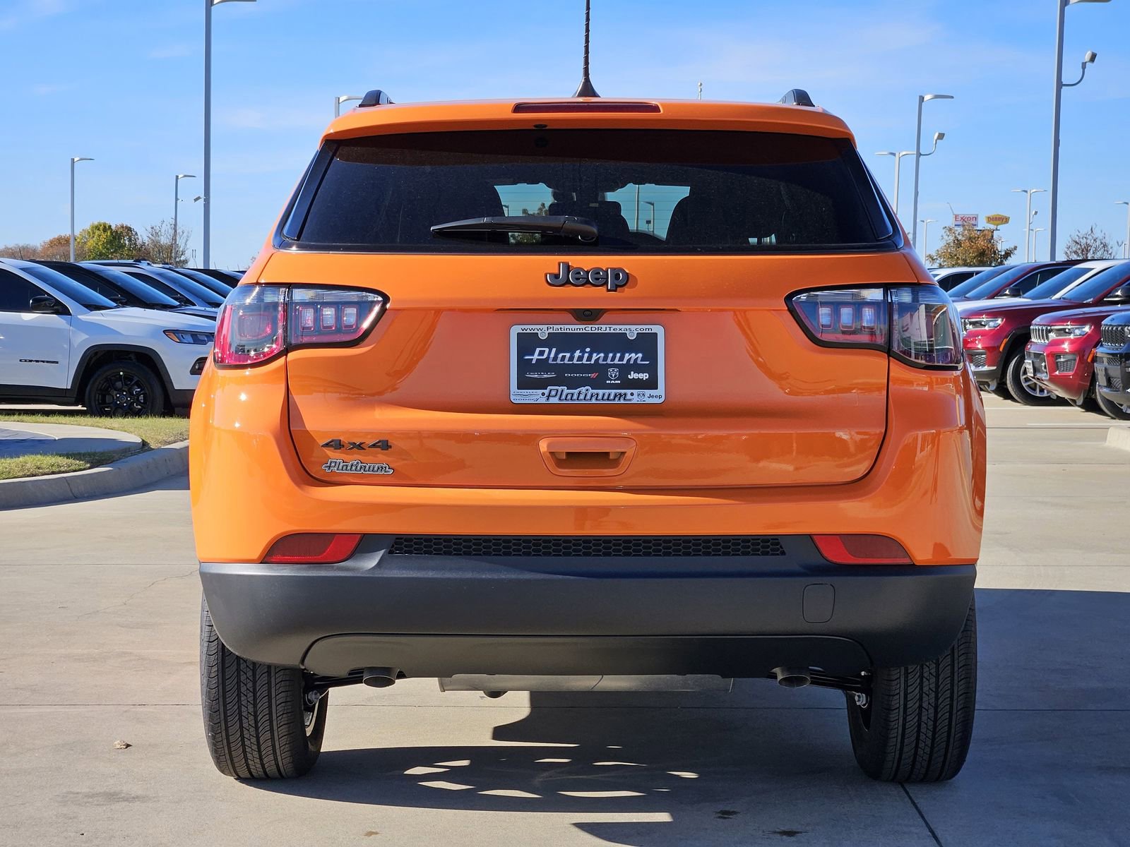 New 2026 Jeep Compass Latitude image 8