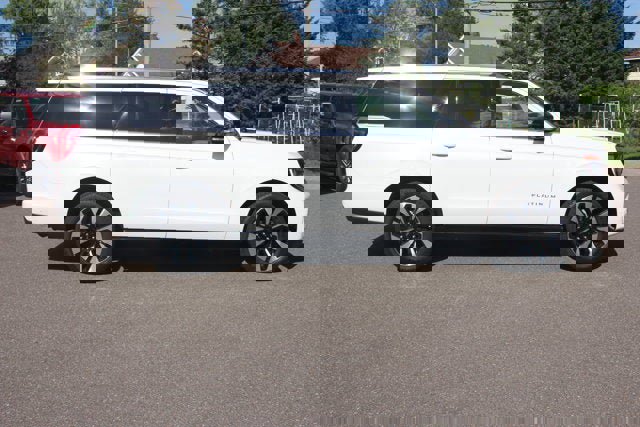 New 2025 Ford Expedition Max Platinum w/ Driver's Package